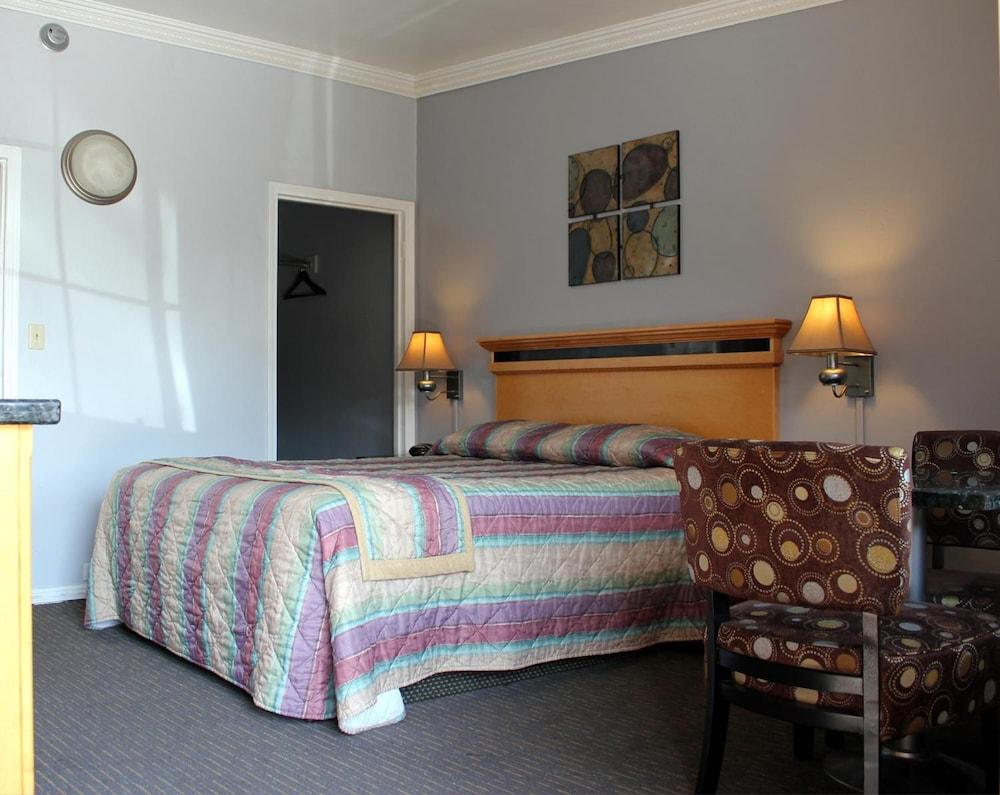 Garden View Inn Fresno Bagian luar foto